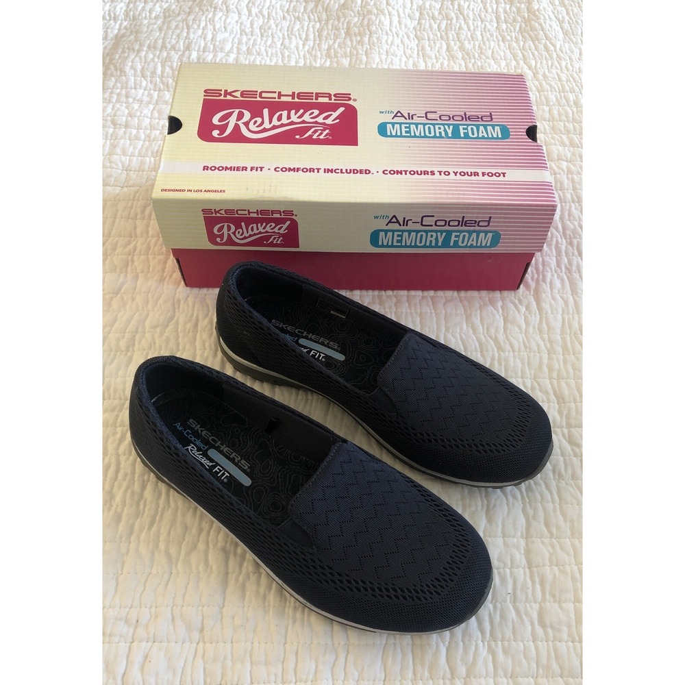 Skechers Women's Reggae Fest Willows Navy Slip On Shoes-Size 9.5/10 NB 49244/NVY